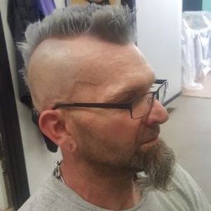 Meet your Posher, Russell